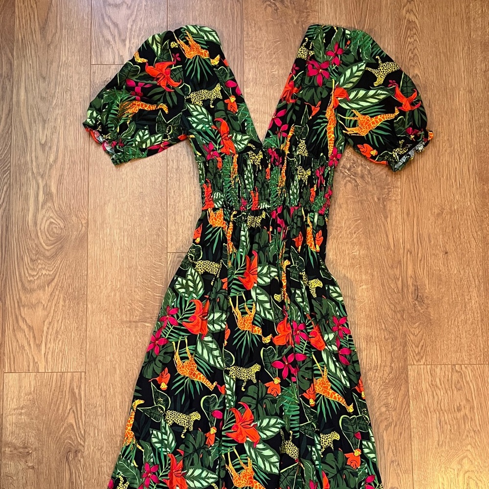 Collectif Jungle Print Deep V-Neck Maxi Dress XXS (fits like XS/S)